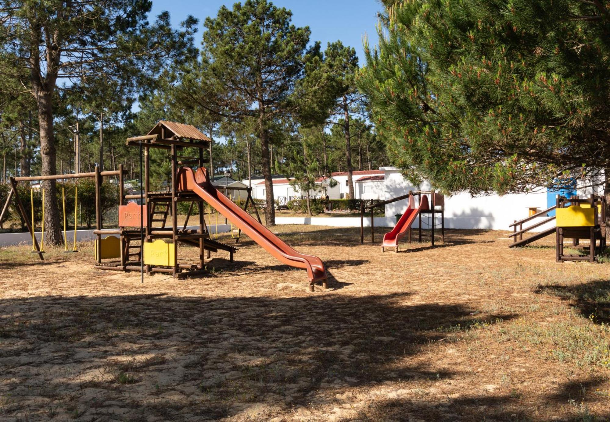 Parque De Campismo Orbitur Sitava Milfontes Hotel Malhadinhas Kültér fotó