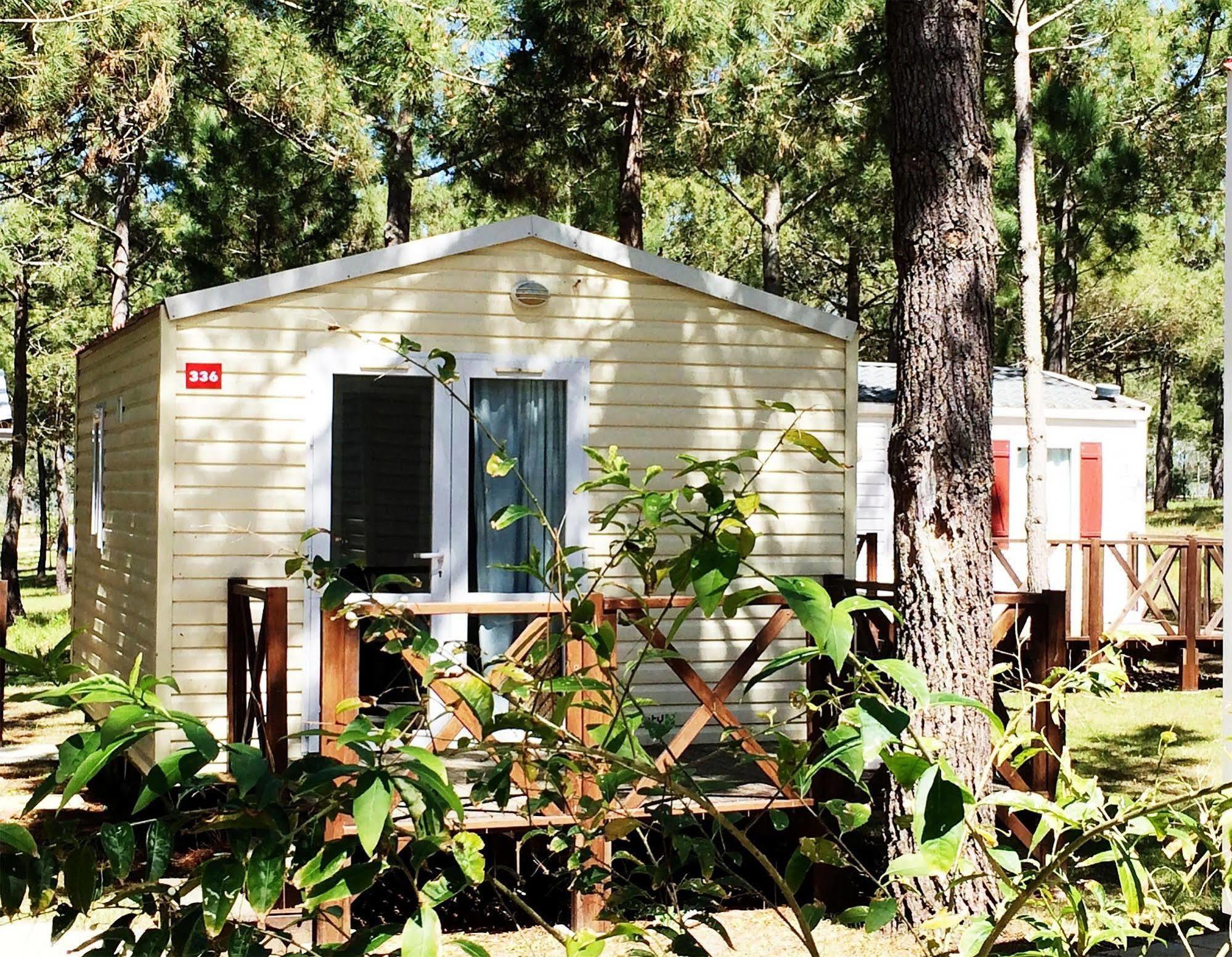Parque De Campismo Orbitur Sitava Milfontes Hotel Malhadinhas Kültér fotó