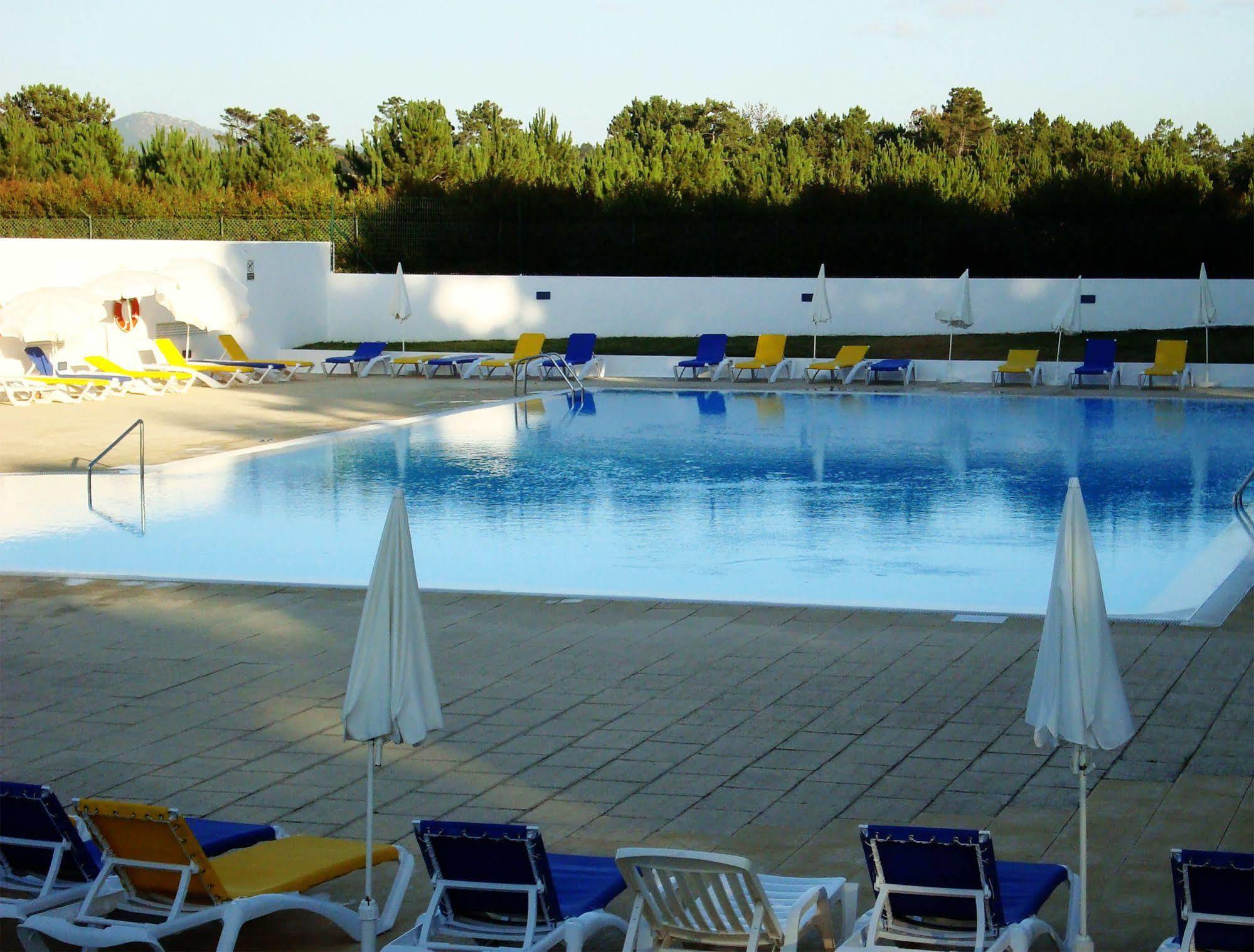 Parque De Campismo Orbitur Sitava Milfontes Hotel Malhadinhas Kültér fotó