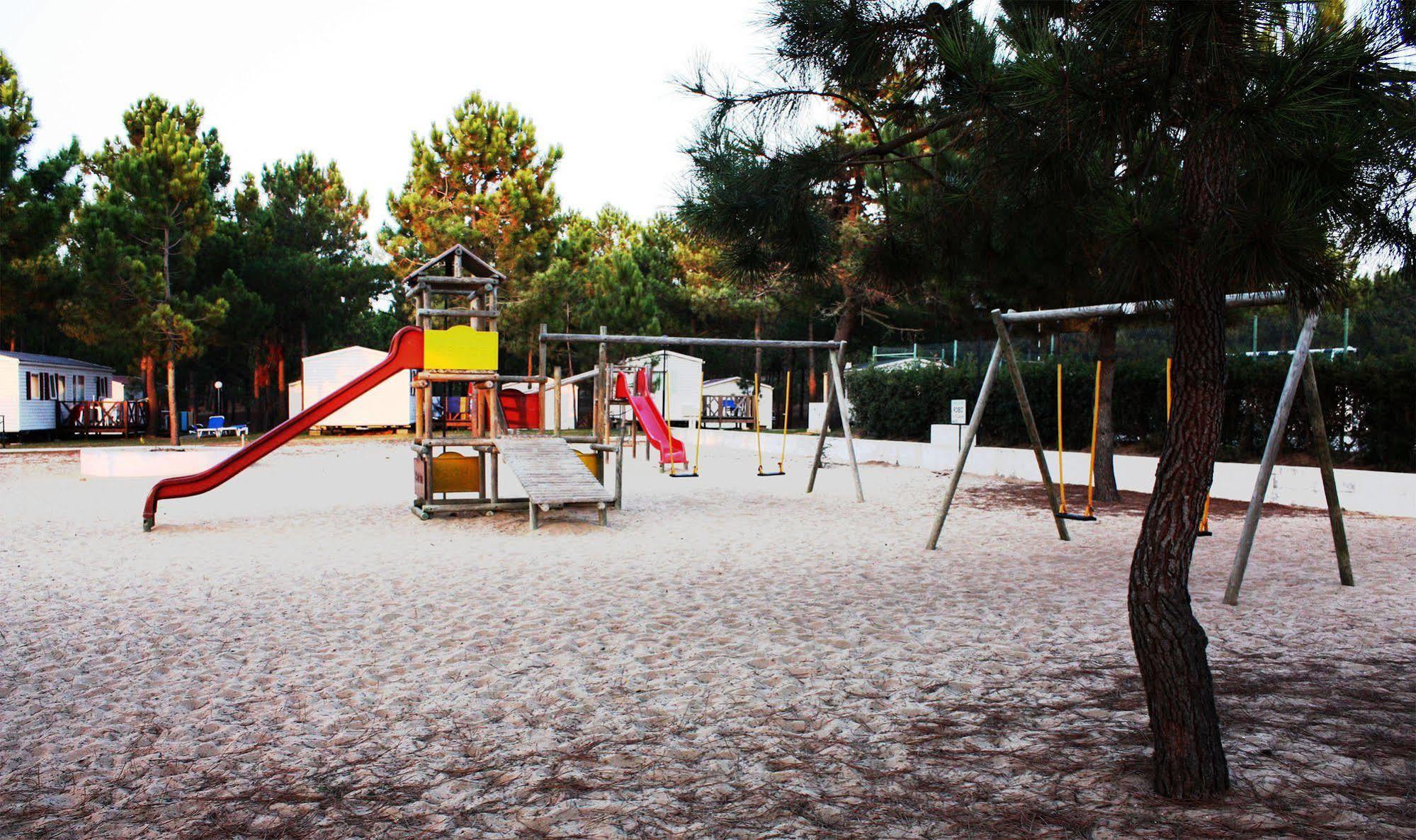 Parque De Campismo Orbitur Sitava Milfontes Hotel Malhadinhas Kültér fotó